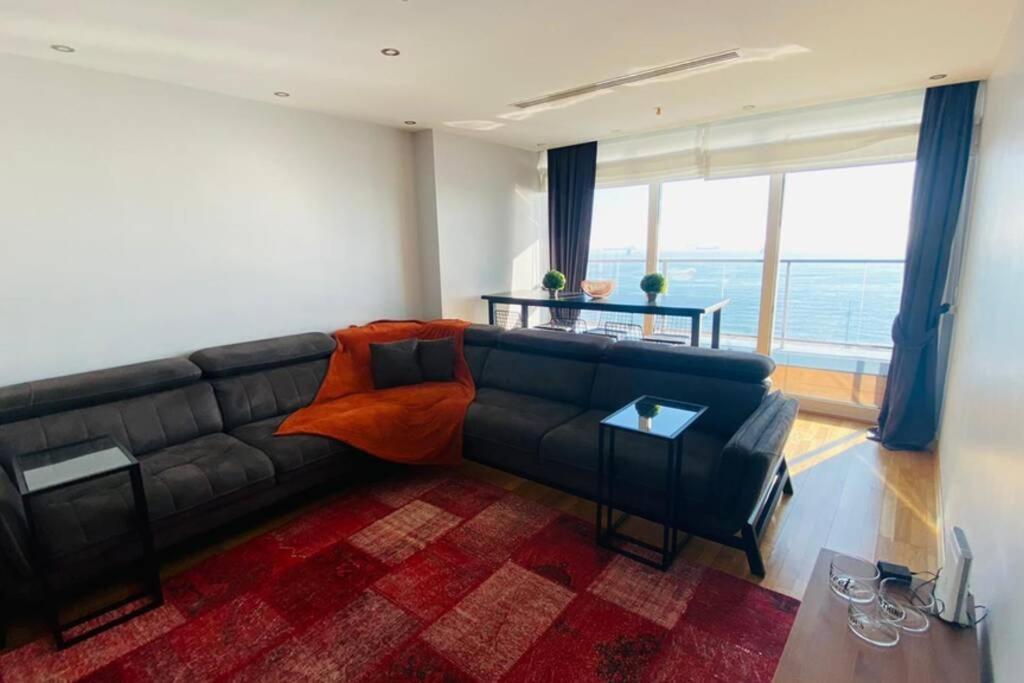 Lux 2 Room Suite Apartment With Seaview In Center Стамбул Екстер'єр фото